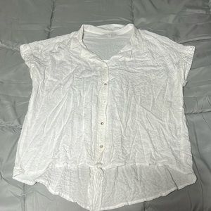 Jane + Delancey | Crinkle White Button Down Shirt Size XL